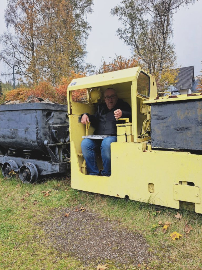 Besuch der Ausstellung "Ortsschwibbögen im Erzgebirge"